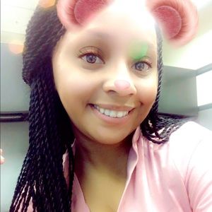 Meet your Posher, Deandrea